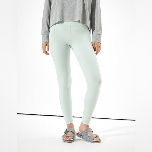 American Eagle Outfitters Pants - The Everything Pocket Legging